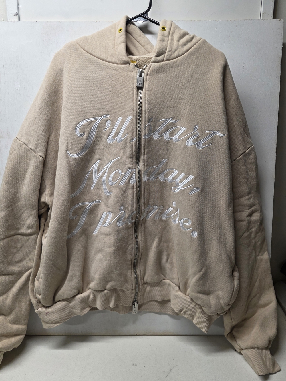 Diet Starts Monday Promise Full Zip Hoodie Men XL Tan Embroidered DSM-HOL23-024